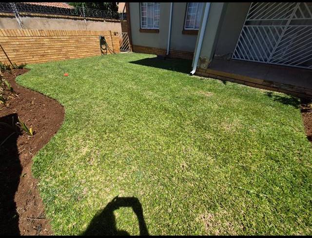 2 BEDROOM TOWNHOUSE FOR SALE IN MONTANA